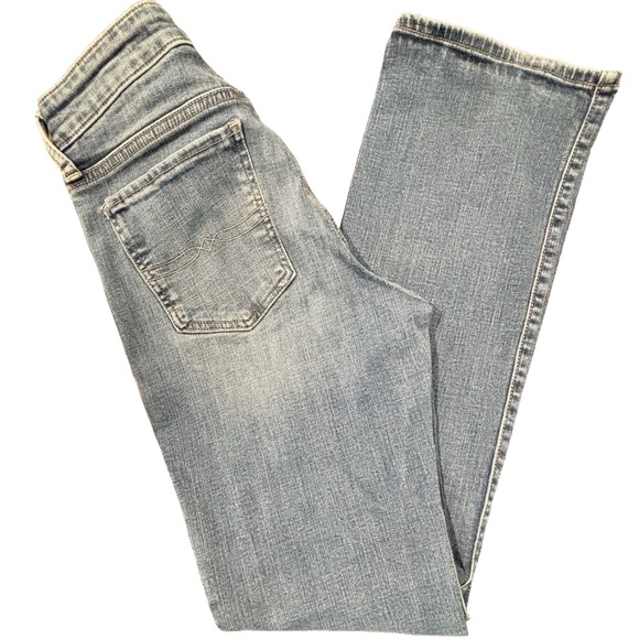 Lucky Brand medium wash Sweet Boot jeans 6/28 ankle - Picture 1 of 16